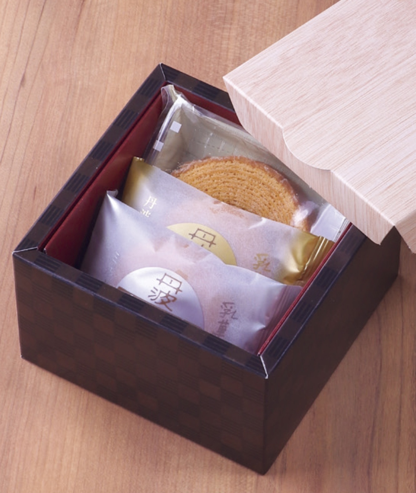【在庫限り】クレエ スクエアBOX 　S ブラウン  200箱（平納品）